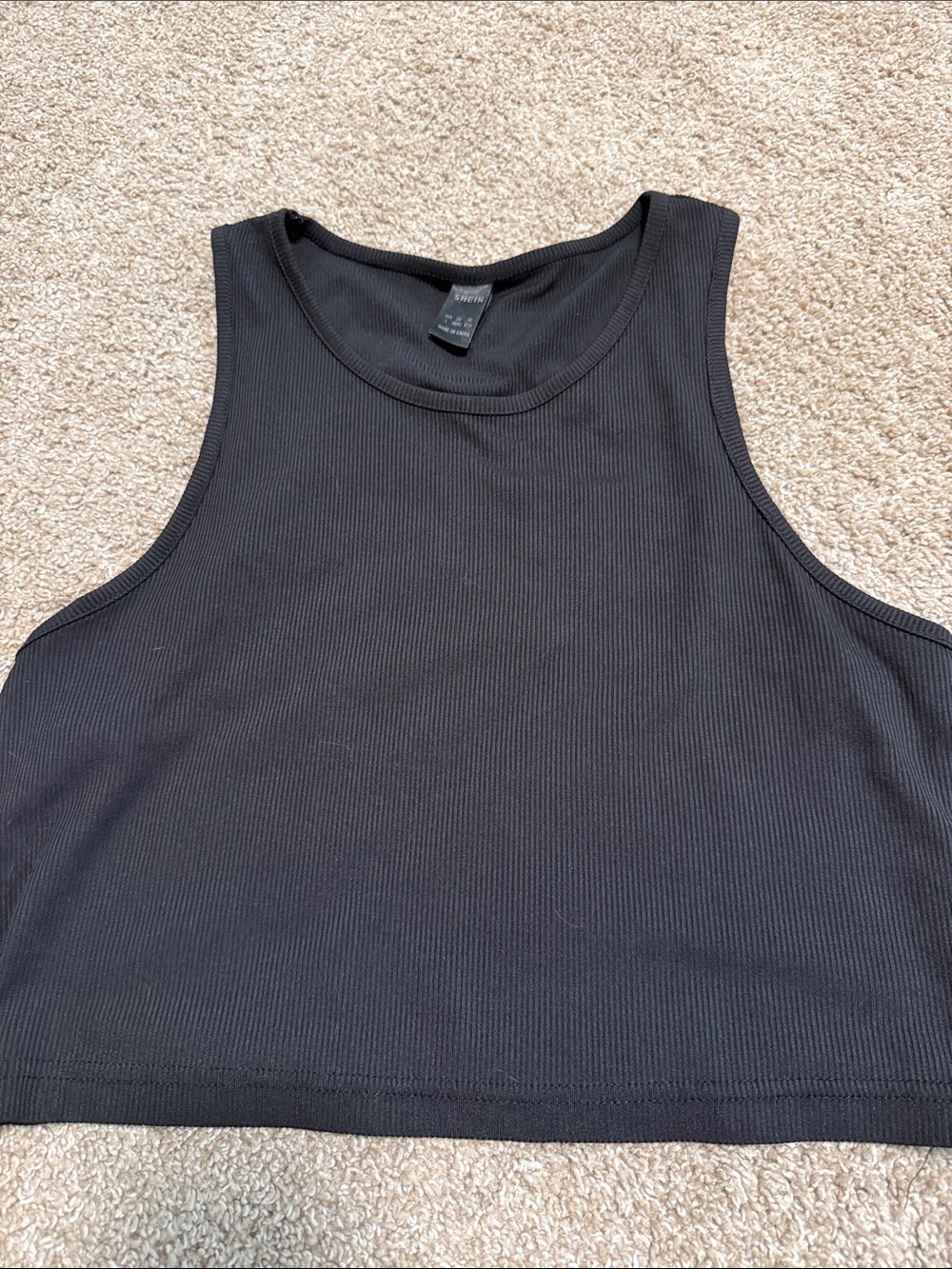 Black Ribbed Crop Tank Top - Picture 3 of 4
